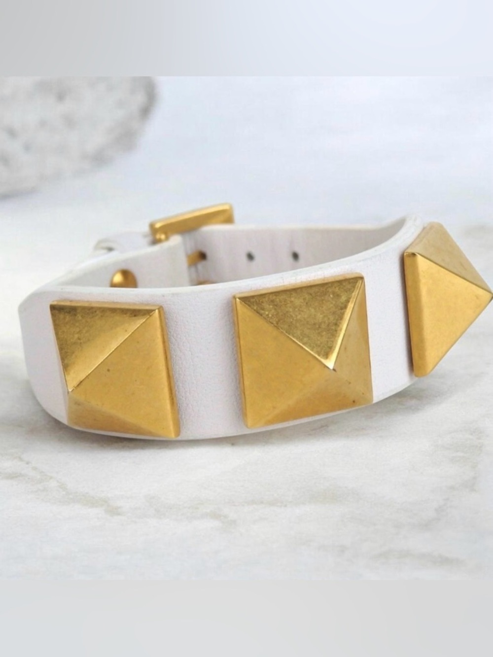 Valentino Garavani Rockstud Leather Bracelet 🤩✨ - Picture 2 of 16